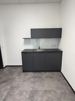 6-Zimmer-Gewerbeimmobilie mieten in Weiz – 164 m², € 2.148 – Bild 5 von 12