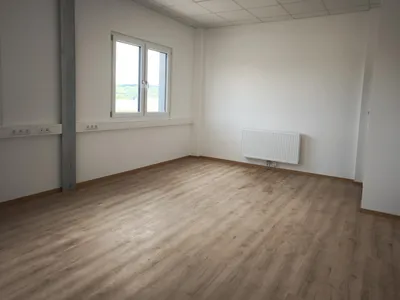 Gewerbeimmobilie mieten in Hollabrunn – 134 m², € 12 – Bild 11 von 21