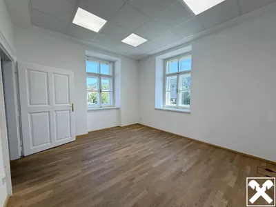 7-Zimmer-Gewerbeimmobilie mieten in Gmunden – 177 m², € 3.195 – Bild 7 von 9