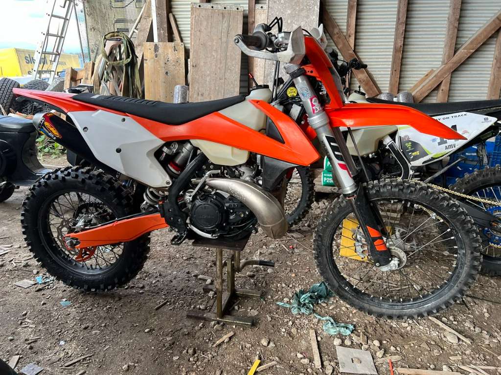 KTM EXC 300 TPI Enduro