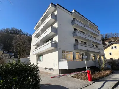 2-Zimmer-Gewerbeimmobilie mieten in Salzburg Stadt – 86 m², € 1.261