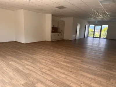 1-Zimmer-Gewerbeimmobilie mieten in Graz-Umgebung – 104 m², € 10 – Bild 3 von 11