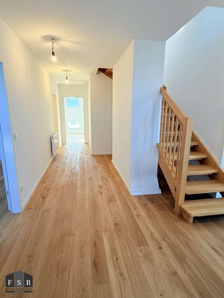 Hoch oben: 3-Zimmer Dachgeschoß-Wohnung mit Balkon - Allgemeingarten - Traumhaus - zukünftige Ubahn - Widok 3