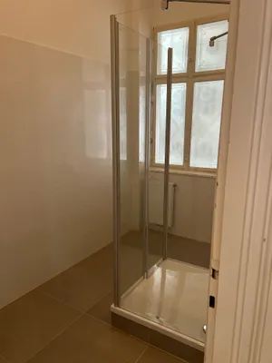 3 - Zimmer Altbauwohnung Nähe Gumpendorferstrasse – Bild 3