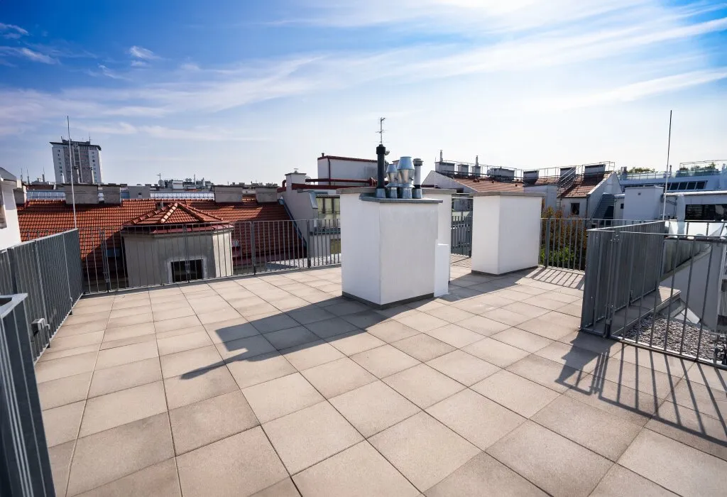 Traumhaftes Penthouse in 1050 Wien: 3 Zimmer, Terrasse, Luxus pur! Bieterverfahren Startpreis EUR 750.000,- - Widok 2