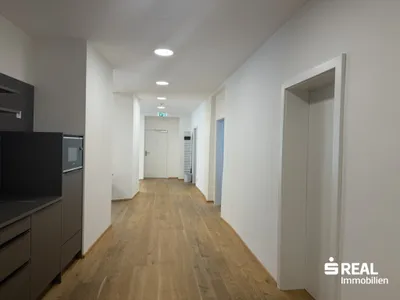 Gewerbeimmobilie mieten in Linz – 251 m², € 3.750 – Bild 12 von 16