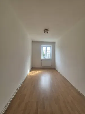 2-Zimmer-Wohnung mieten in Krems an der Donau – 56 m², € 479 – Bild 4 von 7