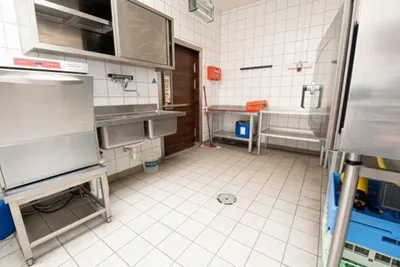 Gewerbeimmobilie mieten in Wels – 632 m², € 7.280 – Bild 18 von 22