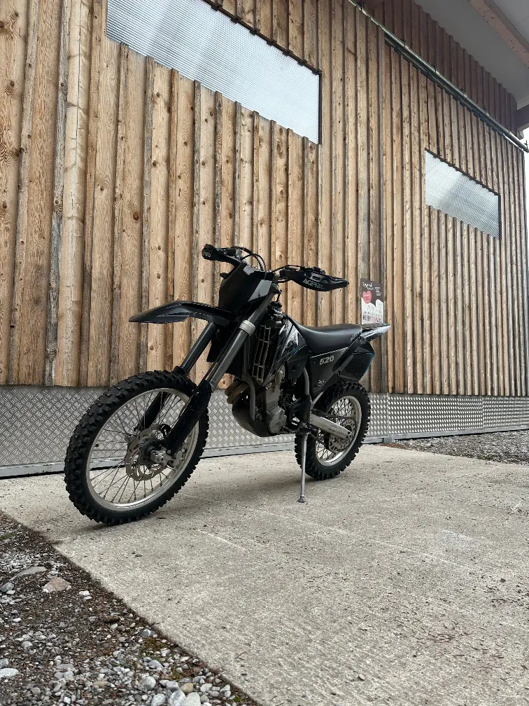 KTM 520