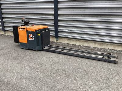 Niederhubwagen Gabelstapler