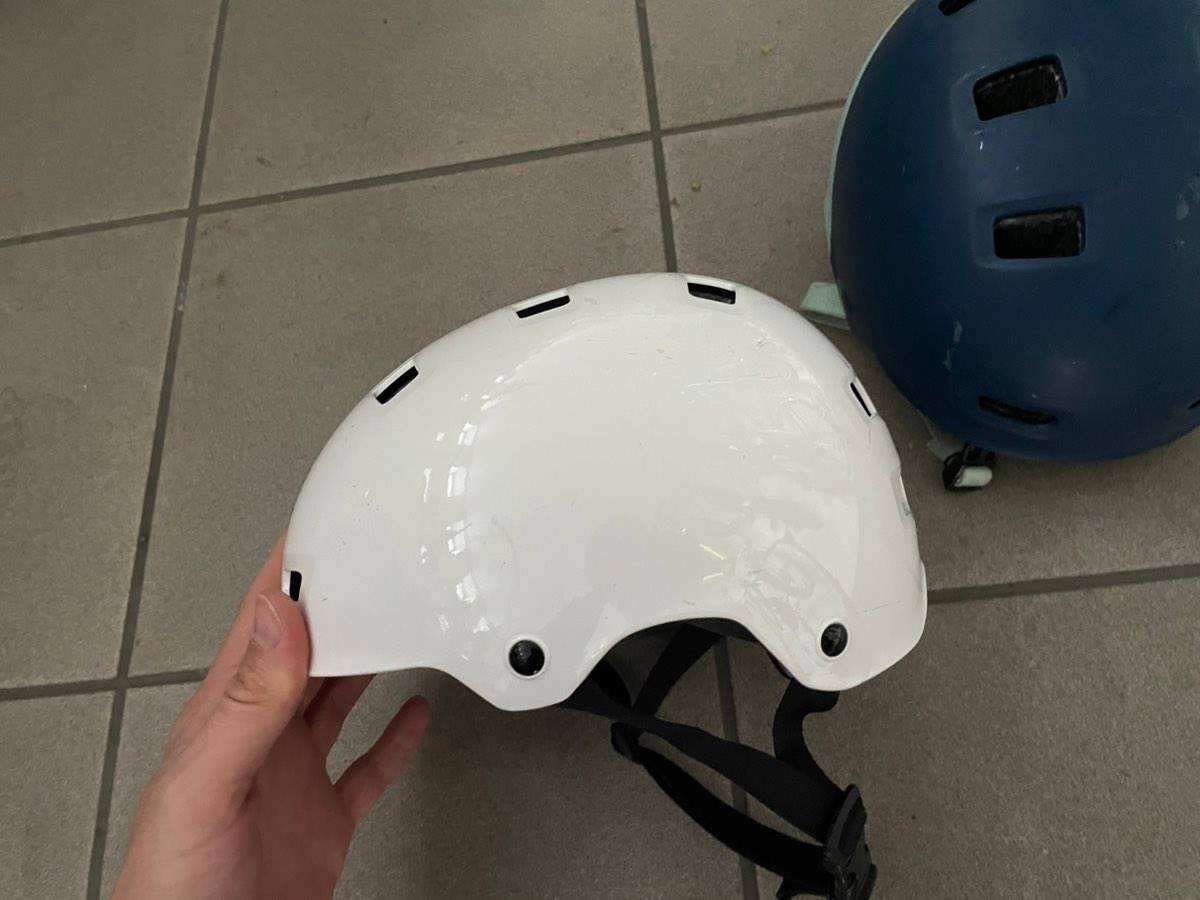 Btwin Decathlon Kinder Fahrradhelm,  5,- (1220 Wien) - willhaben