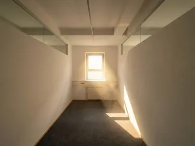 9-Zimmer-Gewerbeimmobilie mieten in Graz – 253 m², € 2.800 – Bild 3 von 8