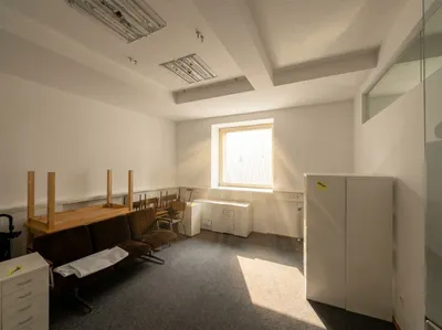 9-Zimmer-Gewerbeimmobilie mieten in Graz – 253 m², € 2.800 – Bild 8 von 8