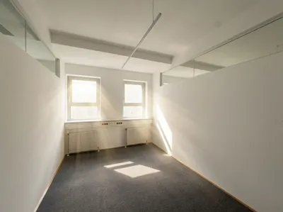 9-Zimmer-Gewerbeimmobilie mieten in Graz – 253 m², € 2.800 – Bild 4 von 8