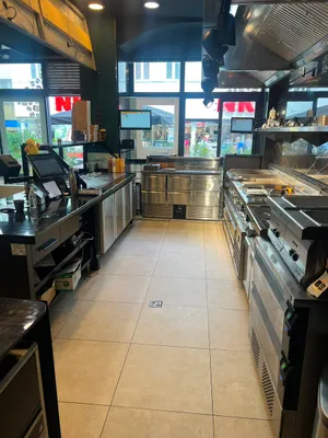 Gewerbeimmobilie mieten in Wien – 132 m², € 5.351 – Bild 4 von 10