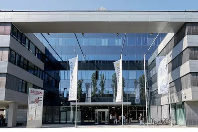 Gewerbeimmobilie mieten in Wien – 1 179 m² – Bild 1 von 4