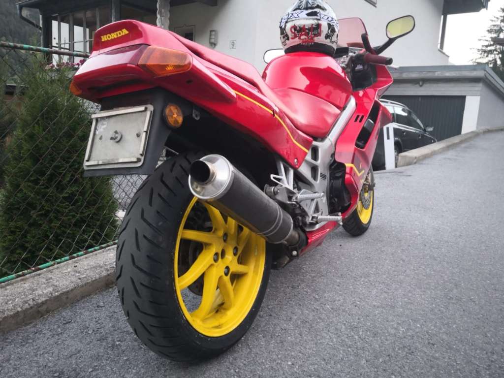 Honda VFR 750F Enduro