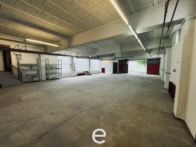 Gewerbeimmobilie mieten in Wels – 284 m², € 2.292 – Bild 2 von 11