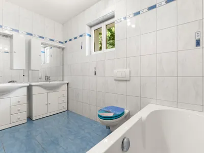 5-Zimmer-Haus kaufen in Klagenfurt Land – 150 m², € 488.000 – Bild 17 von 31