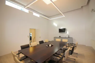 6-Zimmer-Gewerbeimmobilie mieten in Graz – 350 m², € 2.000 – Bild 8 von 11