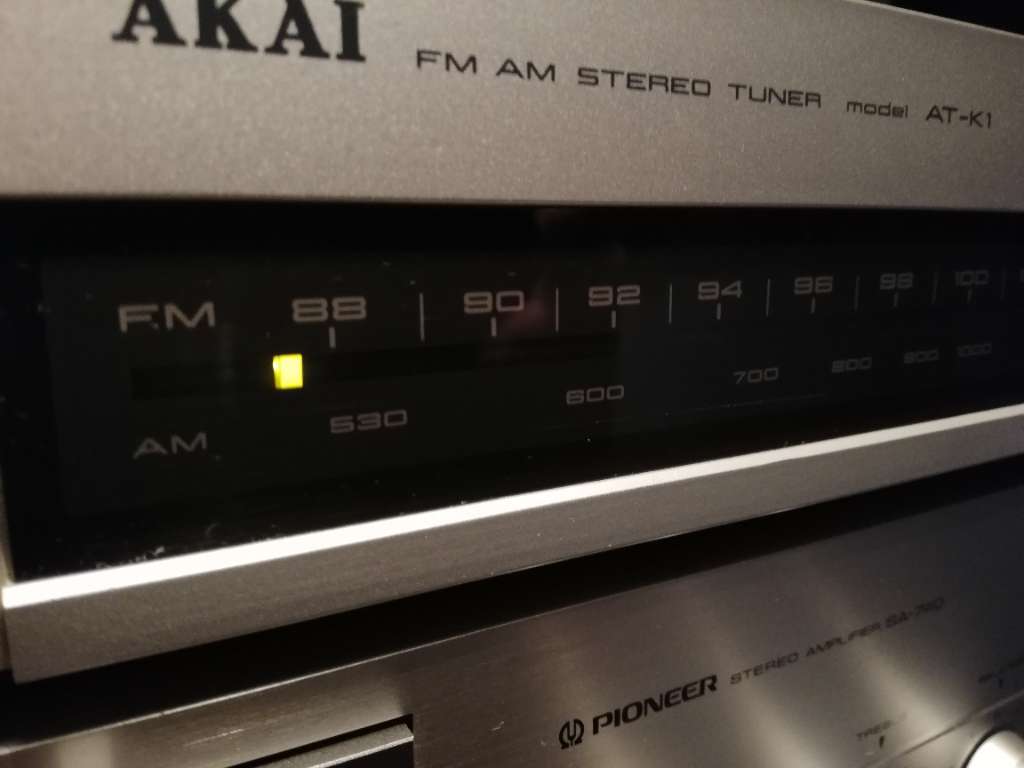 AKAIAT-K1FM/AMTUNER