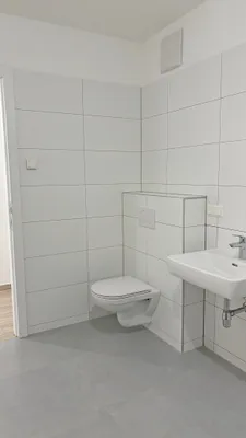 3-Zimmer-Gewerbeimmobilie mieten in Wien – 83,5 m², € 1.365 – Bild 10 von 11