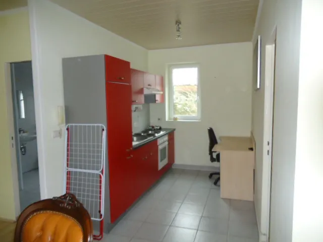 Wohnung im Grünen mit Garten - Ansicht 2