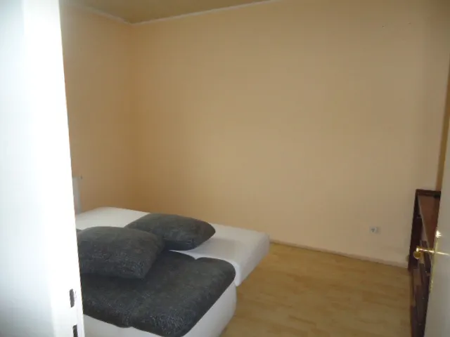 Wohnung im Grünen mit Garten - Ansicht 3