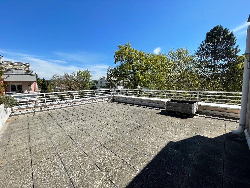 Helle Kleinwohnung mit großer Terrasse in Waidmannsdorf - Ansicht 2