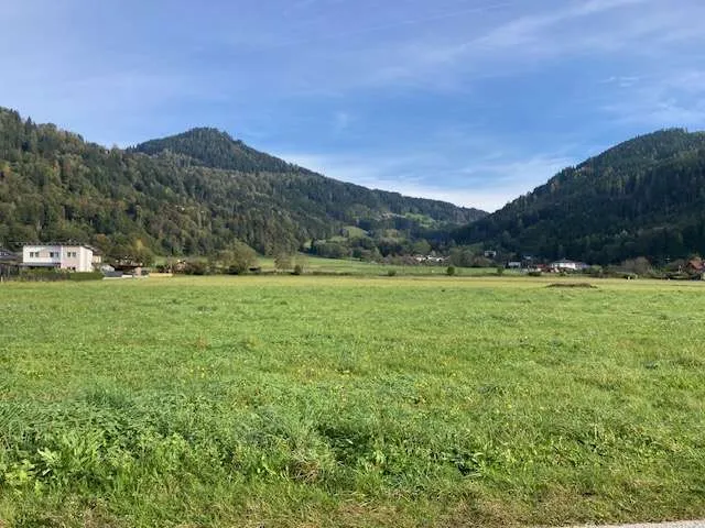 Sonnige Baugründe Sonnenlage und Stadtnähe in verschiedenen Größen