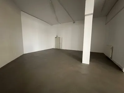 Gewerbeimmobilie mieten in Linz Land – 143 m², € 1.200 – Bild 2 von 5