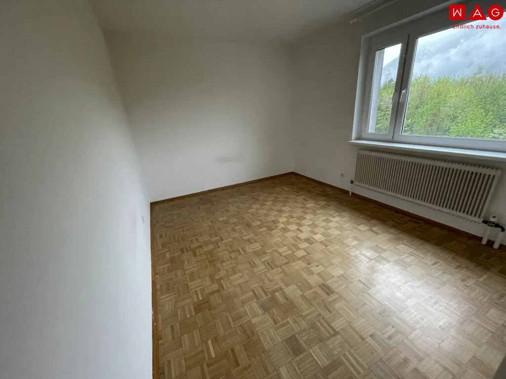 Helle 3 Zimmerwohnung mit Balkon! - Ansicht 3