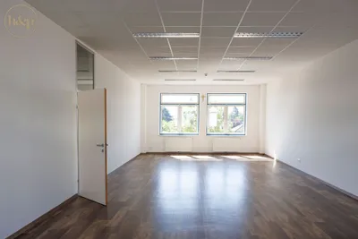 10-Zimmer-Gewerbeimmobilie mieten in Sankt Pölten – 403 m², € 5.468 – Bild 4 von 19