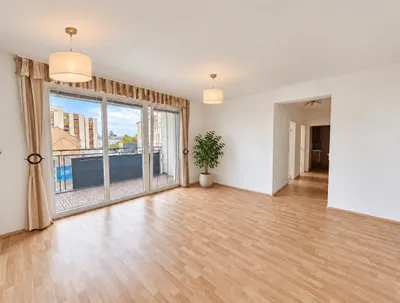 3-Zimmer-Wohnung mieten in Wiener Neustadt – 75 m², € 989 – Bild 3 von 9