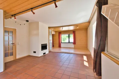 Haus kaufen in Vöcklabruck – 200 m², € 199.000 – Bild 5 von 25