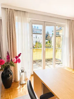 Teilmöblierte Wohnung mit Balkon in Toplage beim Türkenschanzpark