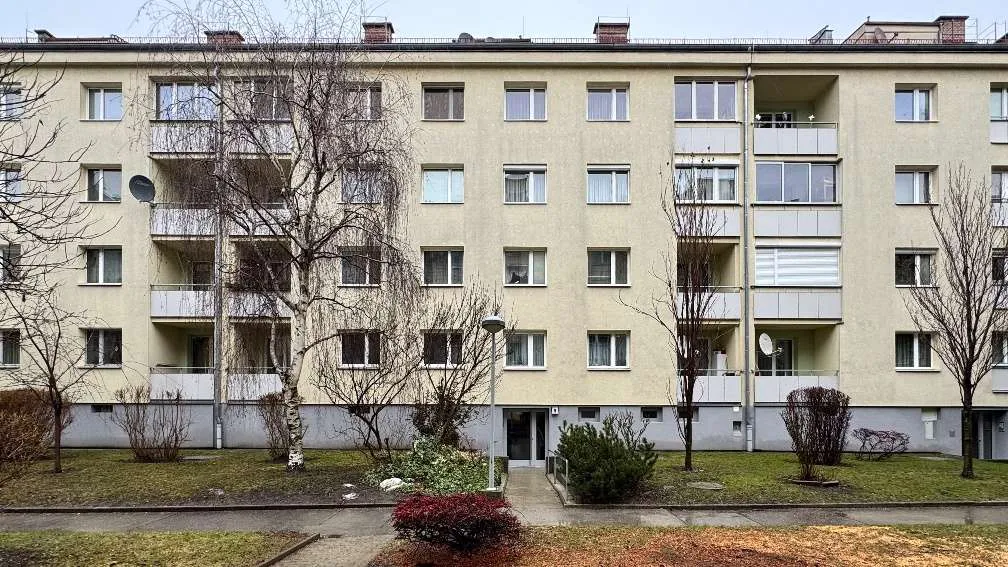 Sehr gepflegte, großzügige Eigentumswohnung in Ruhelage - 102 m² mit Lift & Garage | 1220 Wien – pohled 2