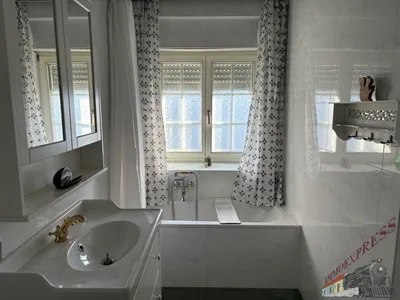 10-Zimmer-Gewerbeimmobilie kaufen in Mattersburg – 700 m², € 487.000 – Bild 3 von 9