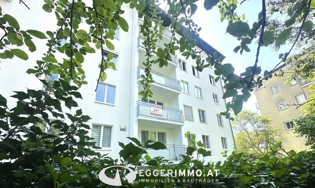 5700 Zell am See; ca. 95 m² Wohnung mit viel Potential ! raffinierter Grundriss, 2 Balkone, Kachelofen, Lift im Haus, ideal als Personalwohnung !! - Ansicht 3