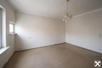2-Zimmer-Wohnung kaufen in Wiener Neustadt – 73,88 m², € 152.000 – Bild 5 von 9