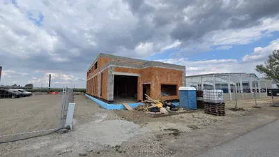 2-Zimmer-Gewerbeimmobilie mieten in Gänserndorf – 610 m², € 5.000 – Bild 4 von 7