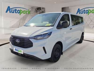 Ford Transit Custom Trend Front 320 L2 Bus