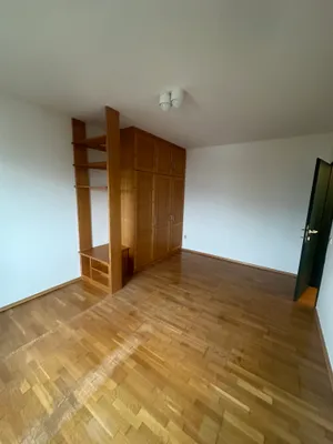 7-Zimmer-Haus mieten in Linz – 170 m², € 1.900 – Bild 6 von 9