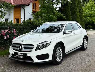 Mercedes-Benz GLA-Klasse GLA 200 CDI Aut.*AMG-Line*1.Besitz*Leder*Sports...