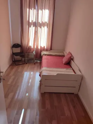 10-Zimmer-Wohnung mieten in Wien – 30 m², € 400 – Bild 8 von 8