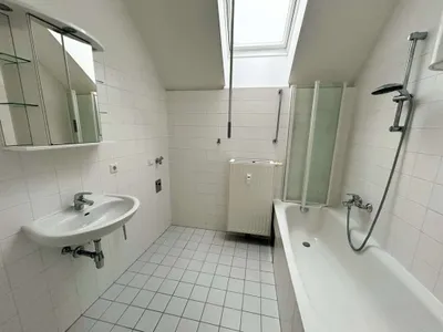 3-Zimmer-Wohnung mieten in Bruck-Mürzzuschlag – 76 m², € 682 – Bild 9 von 11