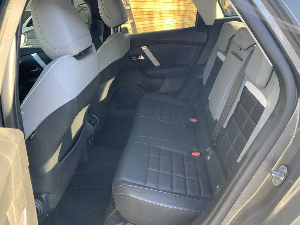 Citroën C4 PureTech 130 S&S EAT8 Max – Bild 12