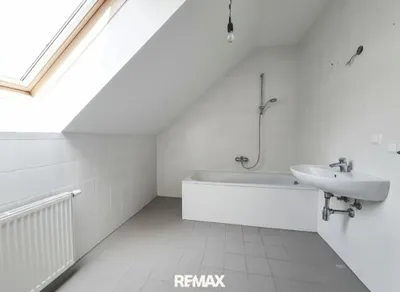 4-Zimmer-Wohnung mieten in Amstetten – 109,8 m², € 856 – Bild 2 von 14