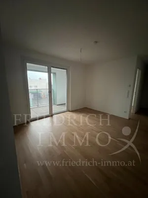 Neubau Top 3 Zimmer Wohnung mit Loggia! – Bild 2