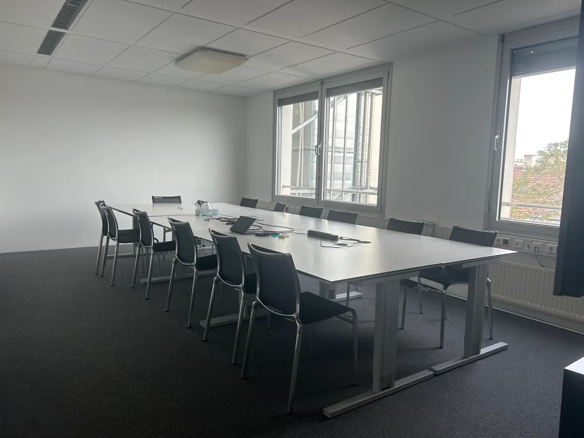 Büroflächen in zentraler Lage! – pohled 3